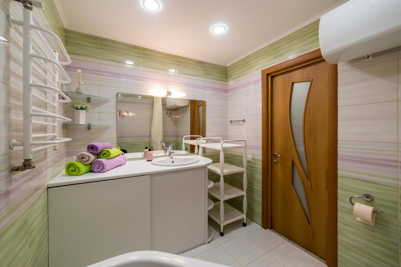 Апартаменты Центр. 2-комн. Генерала Алмазова 4. Киев-16