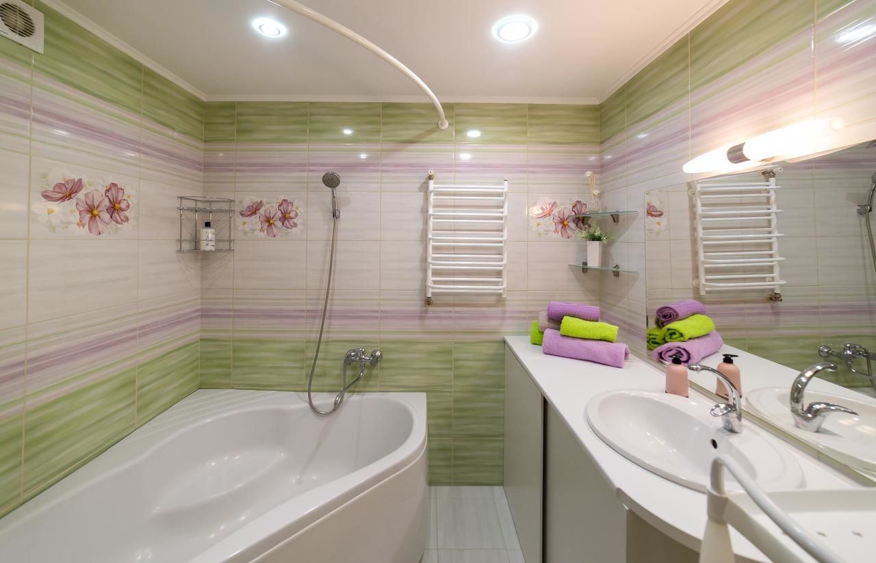 Апартаменты Центр. 2-комн. Генерала Алмазова 4. Киев-17