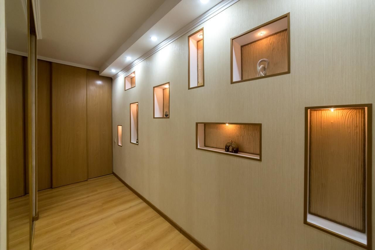 Апартаменты Центр. 2-комн. Генерала Алмазова 4. Киев-11