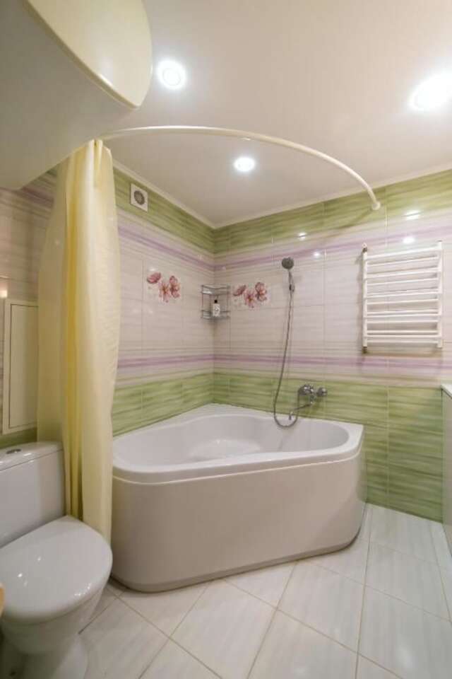 Апартаменты Центр. 2-комн. Генерала Алмазова 4. Киев-19